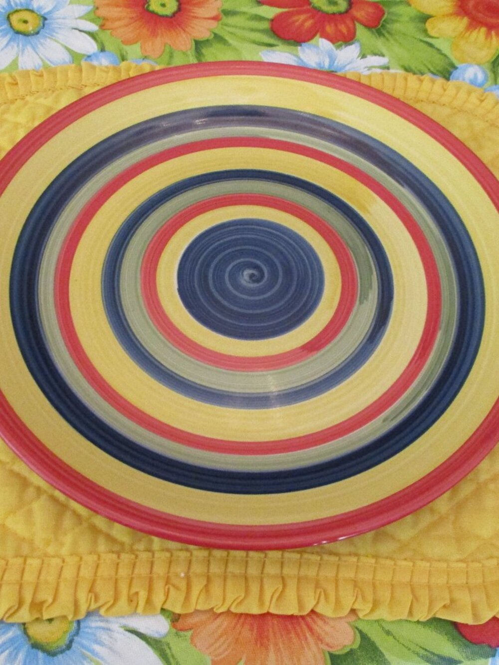 Multicolor Swirl Stoneware Dinner Plates 10 1/2"